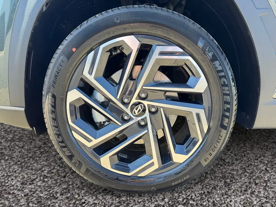 Hyundai TUCSON - Thumbnail 7
