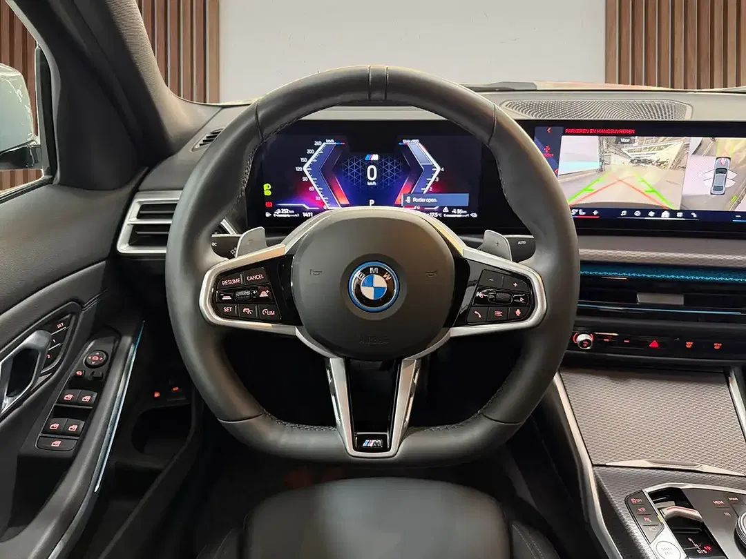 BMW 330 - Thumbnail 15