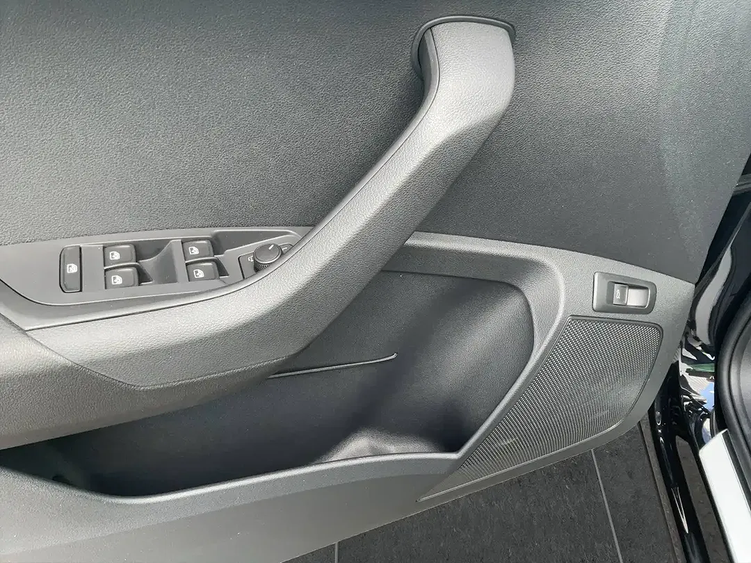 Skoda Karoq - Thumbnail 11
