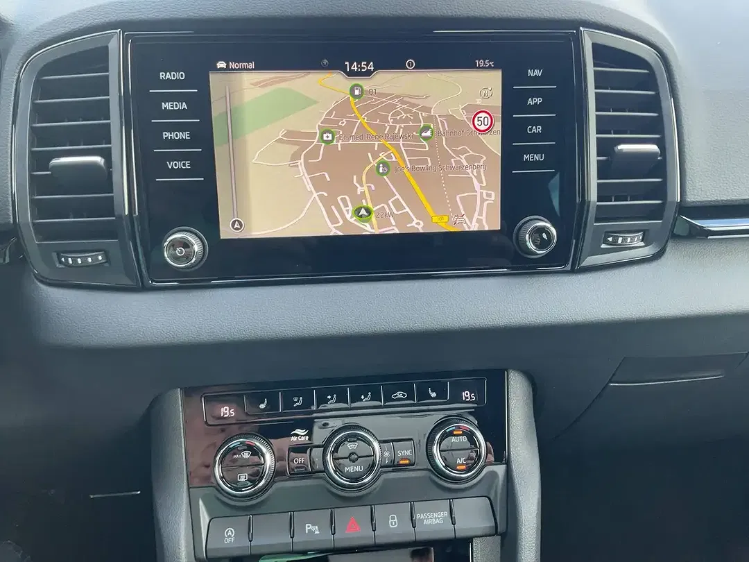 Skoda Karoq - Thumbnail 15