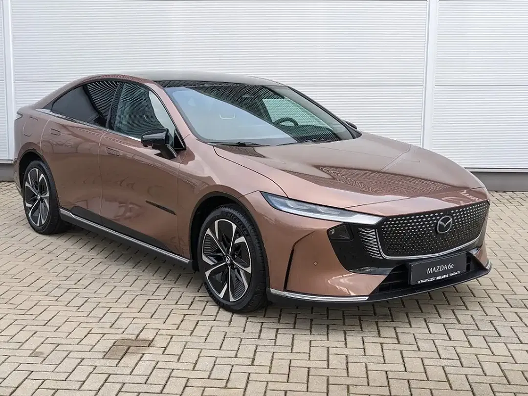 Mazda 6e - Thumbnail 3