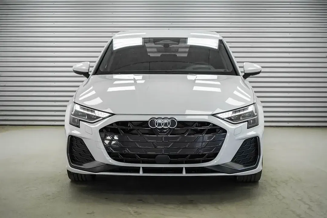 Audi A3 - Thumbnail 2