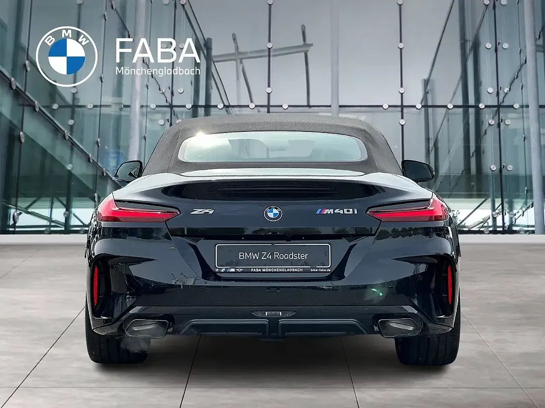 BMW Z4 - Thumbnail 3