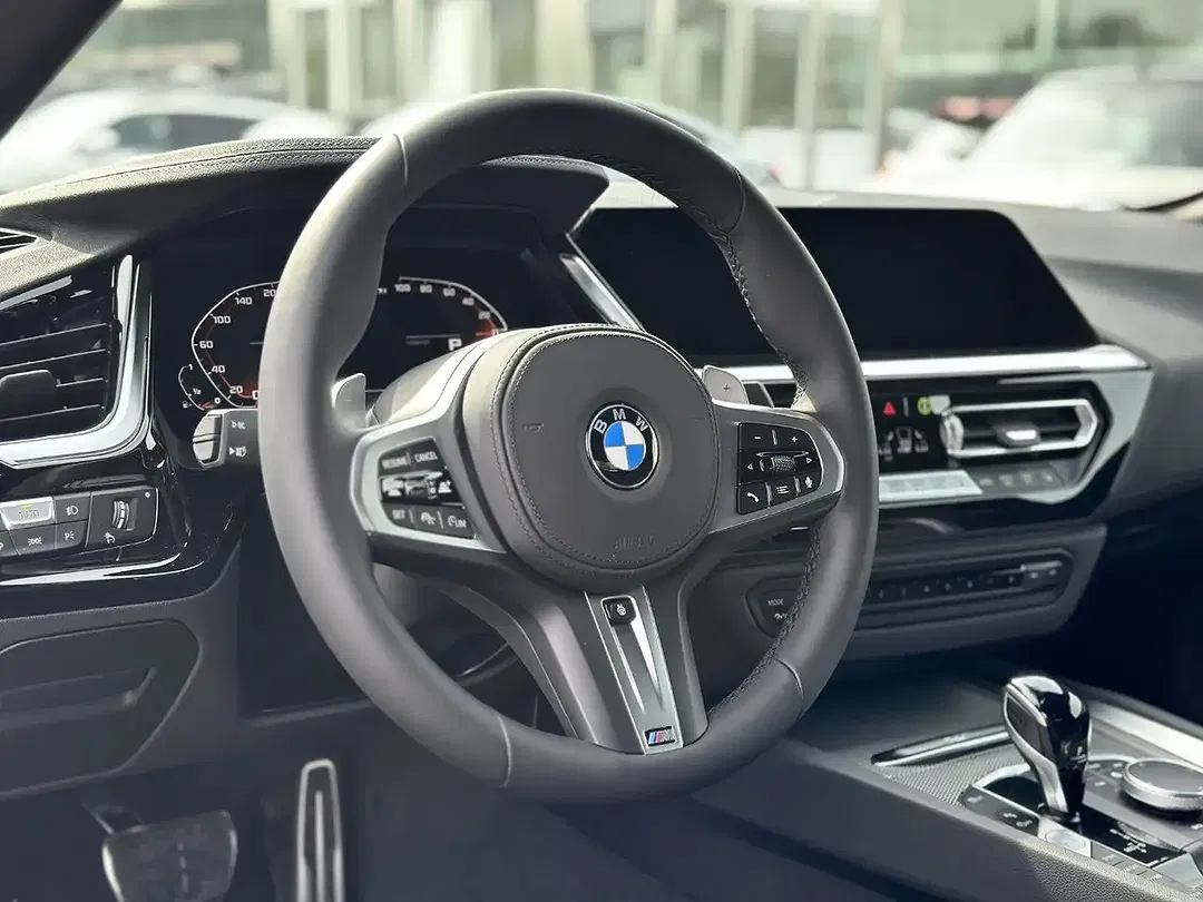 BMW Z4 - Thumbnail 8