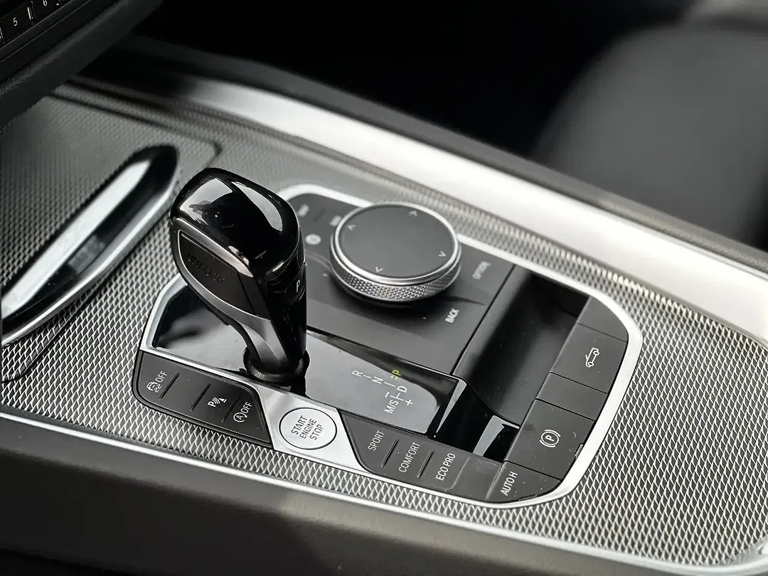 BMW Z4 - Thumbnail 9