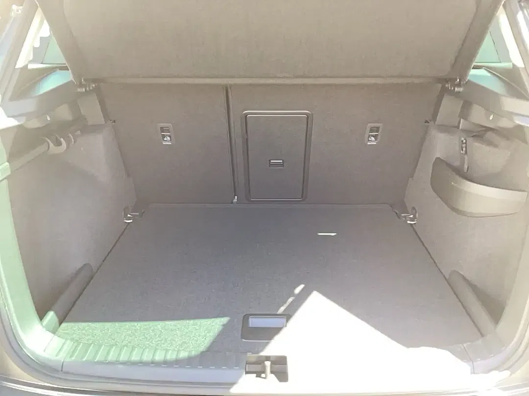 Skoda Karoq - Thumbnail 13