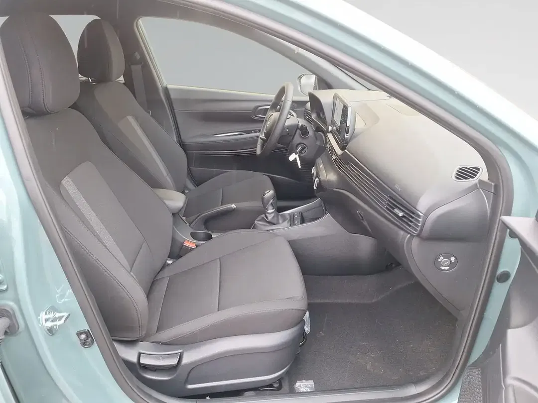 Hyundai i20 - Thumbnail 11