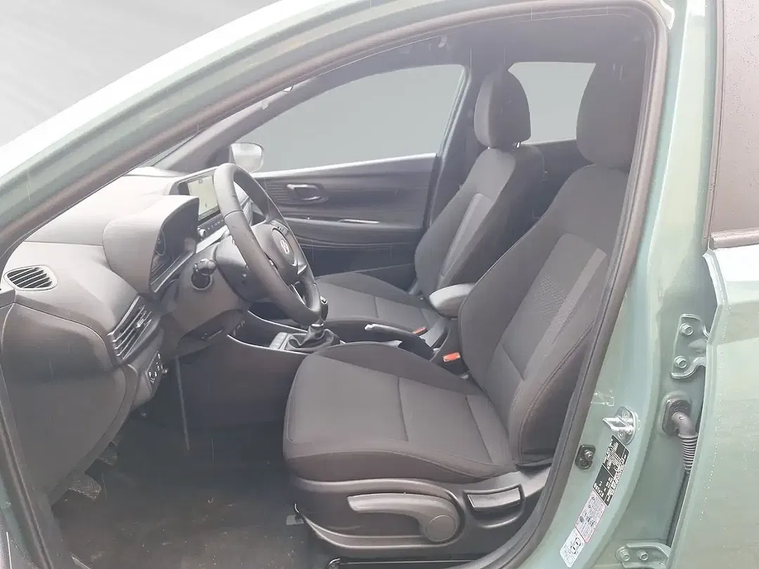 Hyundai i20 - Thumbnail 8