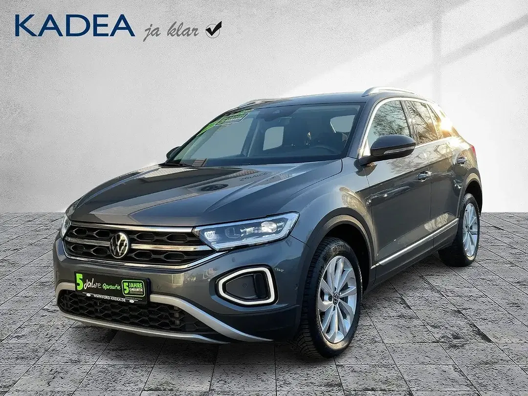 Volkswagen T-Roc - Thumbnail 1