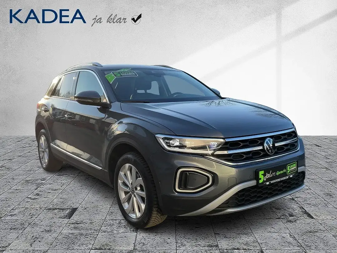 Volkswagen T-Roc - Thumbnail 7