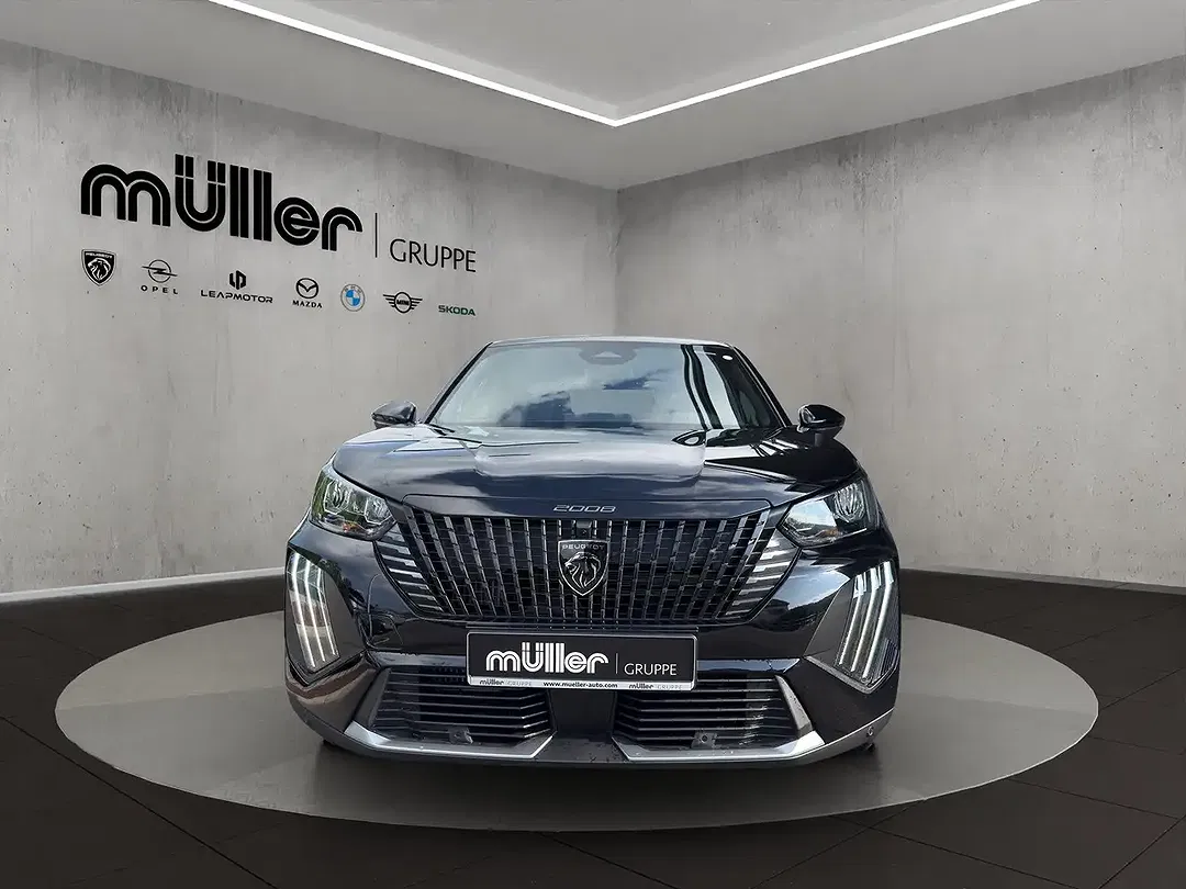 Peugeot 2008 - Thumbnail 3