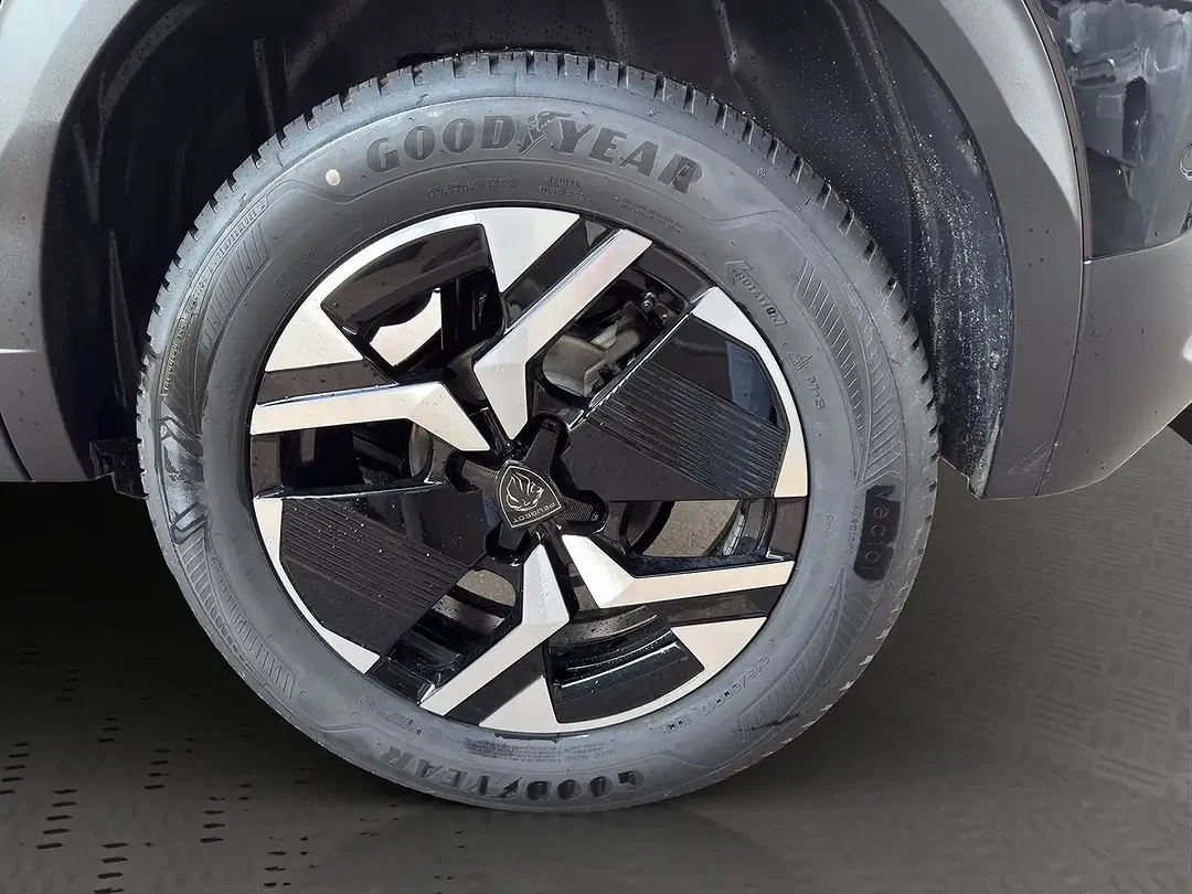 Peugeot 2008 - Thumbnail 5