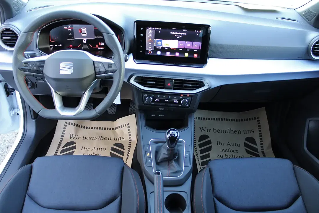 SEAT Ibiza - Thumbnail 13
