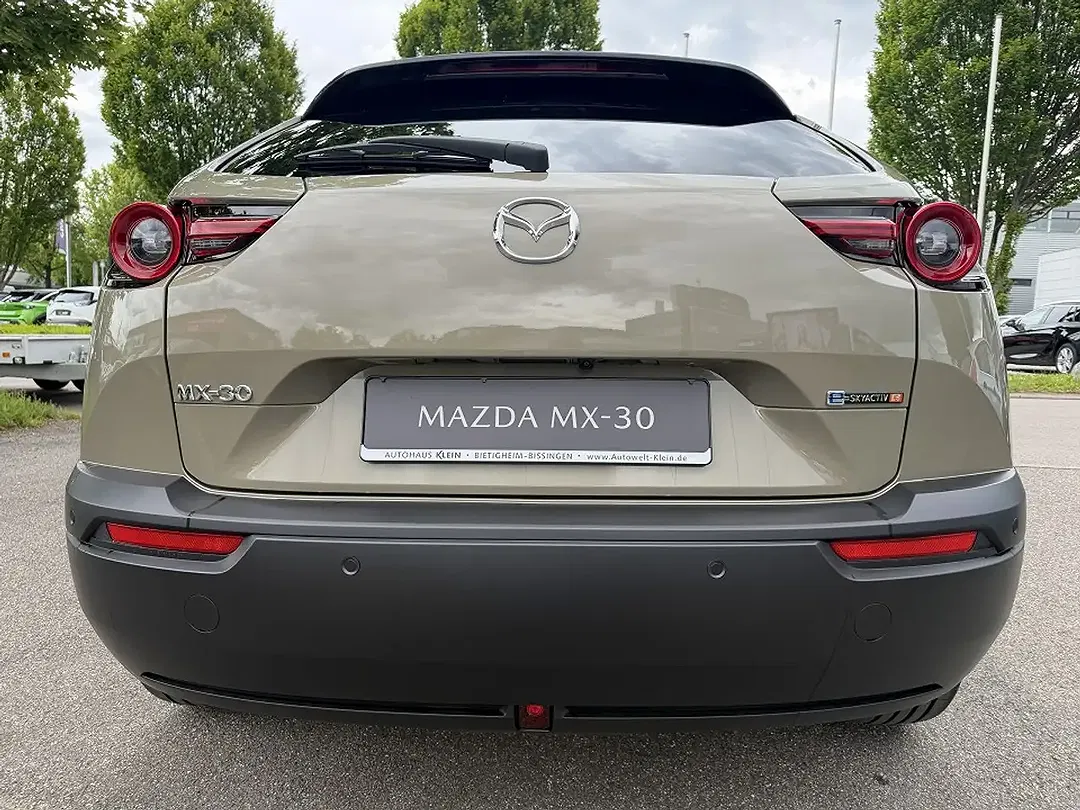 Mazda MX-30 - Thumbnail 2