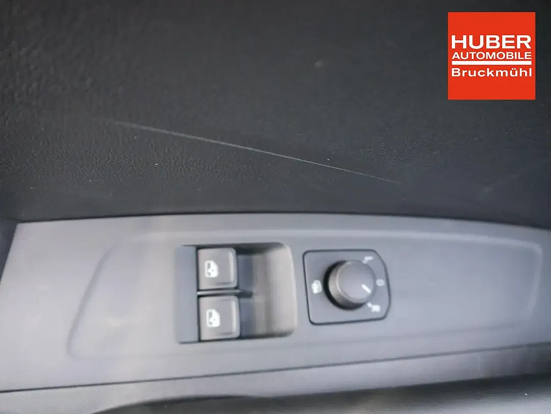 Skoda Fabia - Thumbnail 9