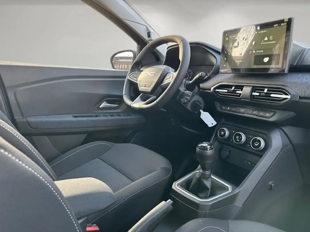 Dacia Sandero - Thumbnail 13