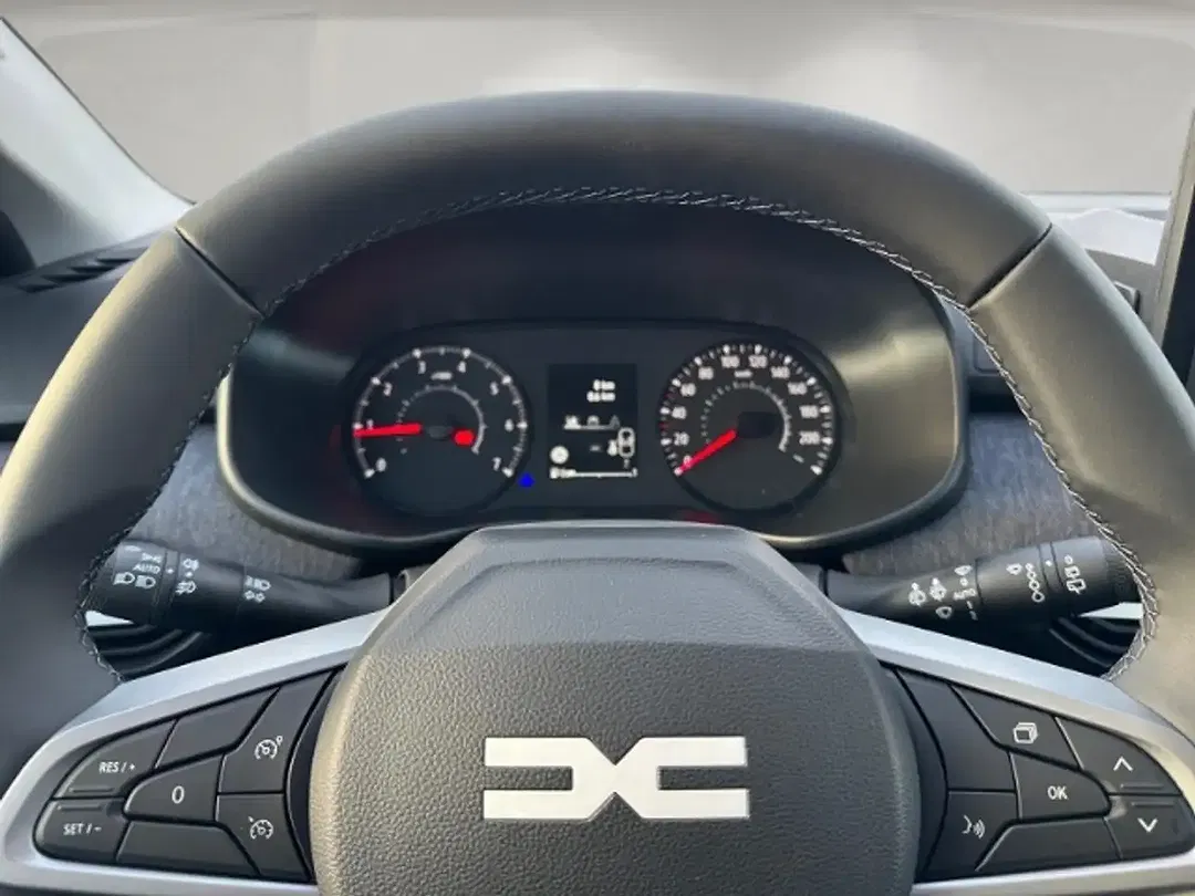 Dacia Sandero - Thumbnail 7