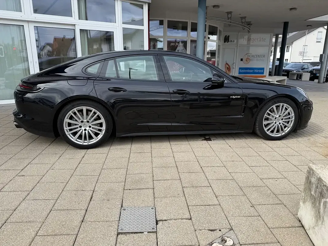 Porsche Panamera - Thumbnail 12