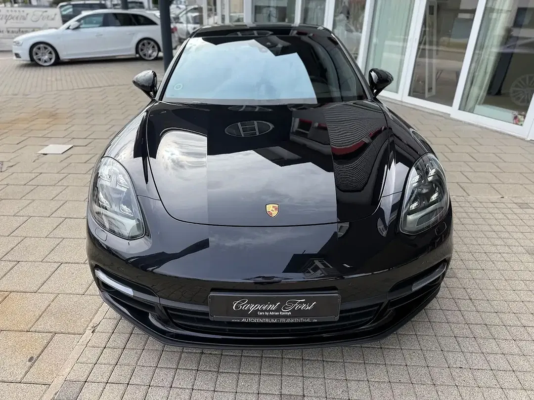 Porsche Panamera - Thumbnail 5