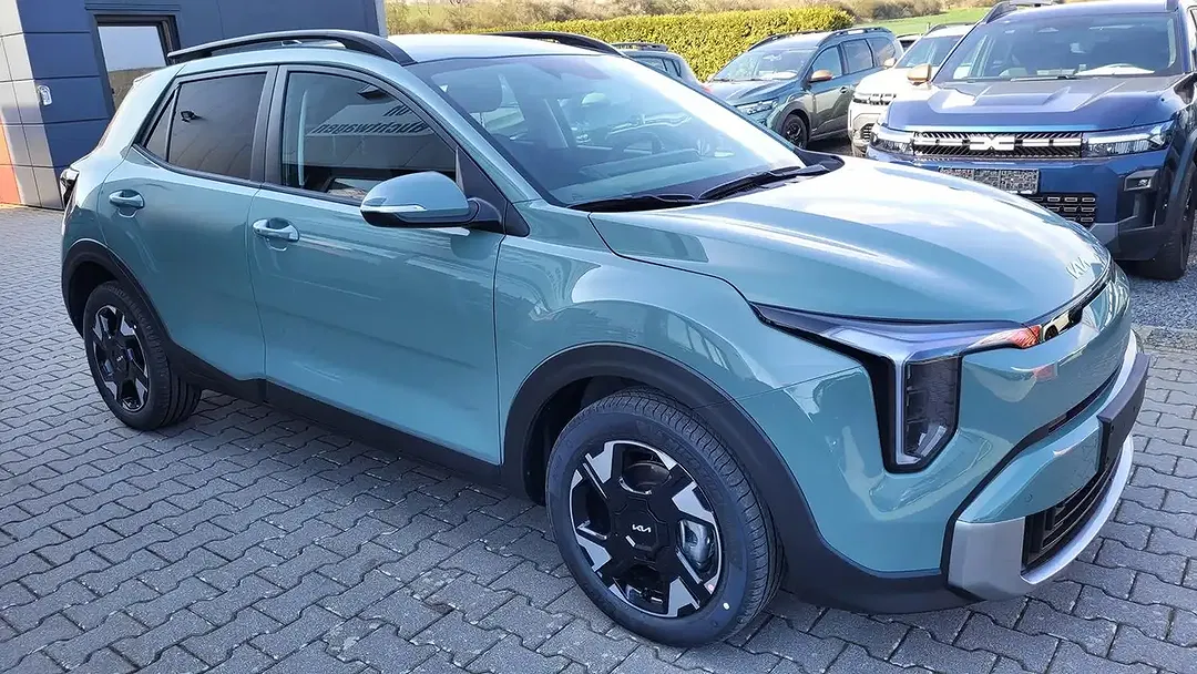 Kia Stonic - Thumbnail 3