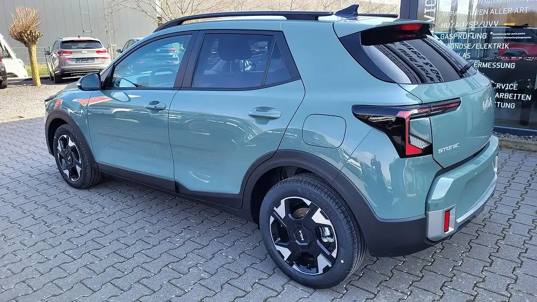 Kia Stonic - Thumbnail 6