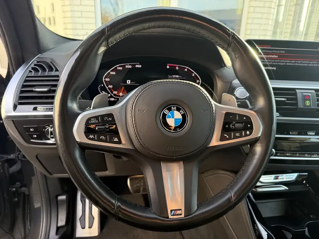 BMW X4 M - Thumbnail 8