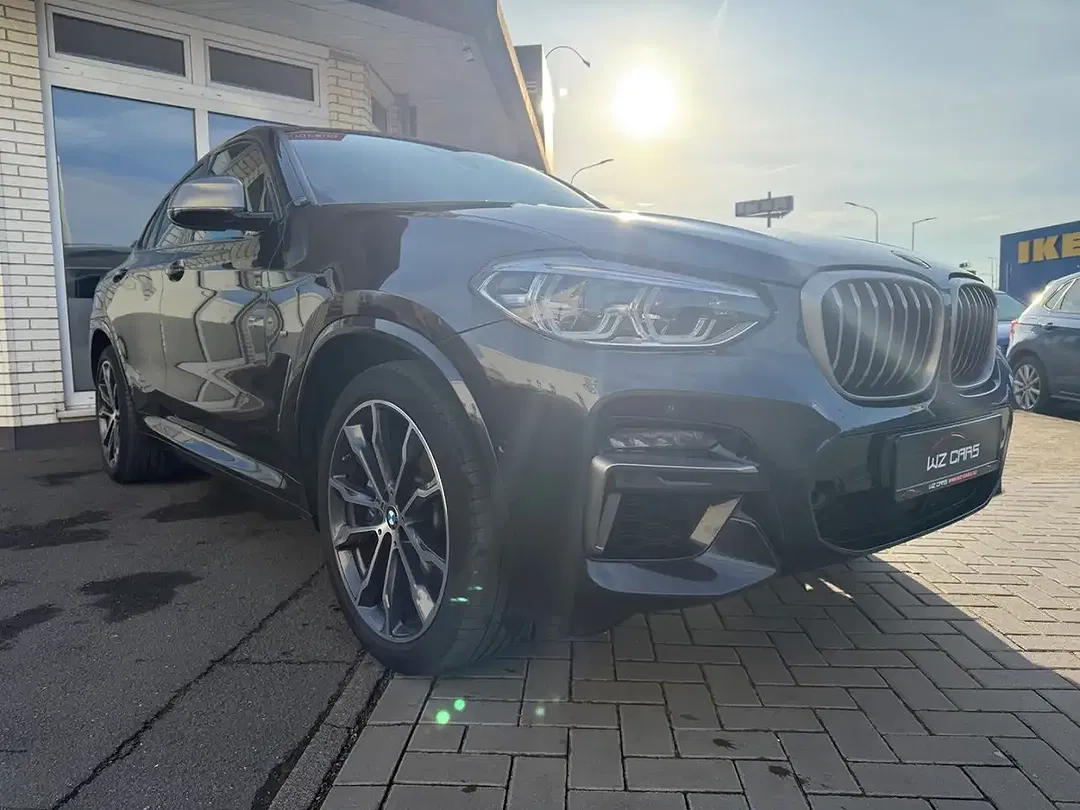 BMW X4 M - Thumbnail 4