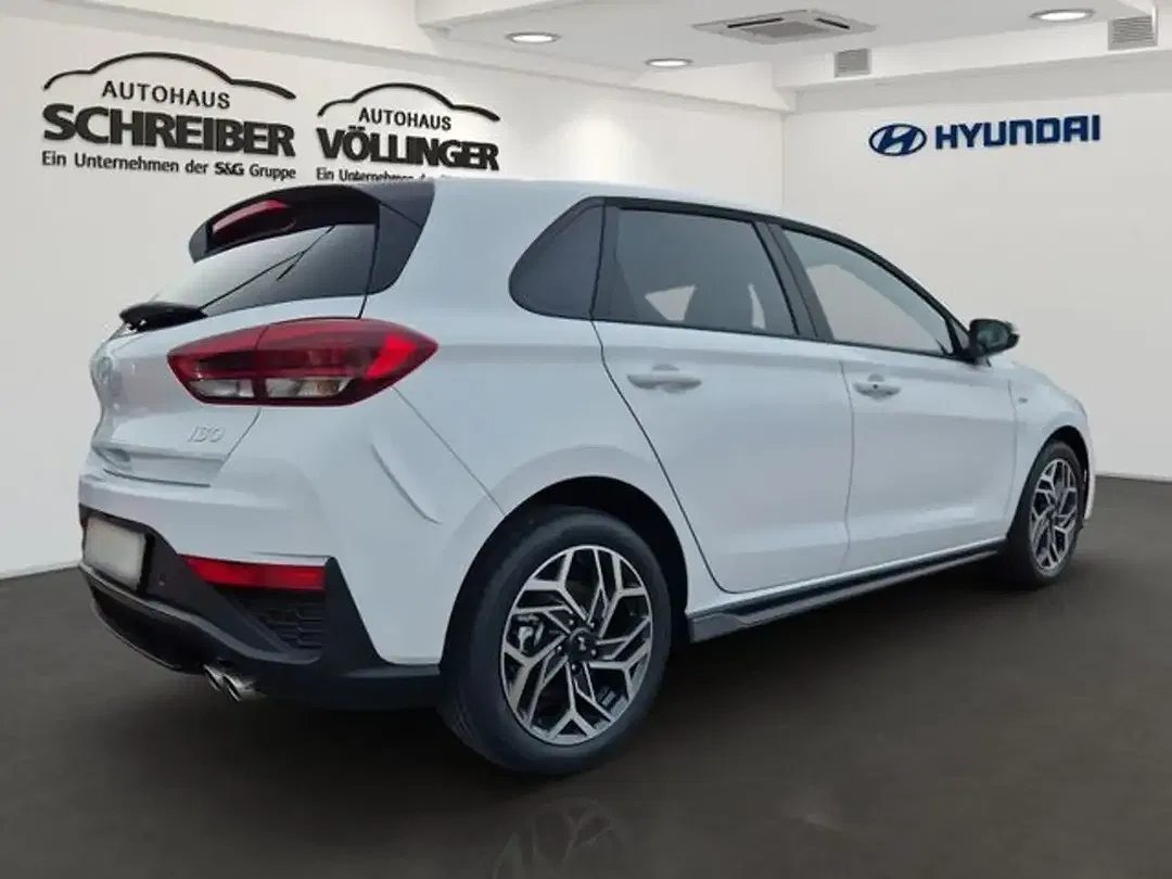 Hyundai i30 - Thumbnail 3