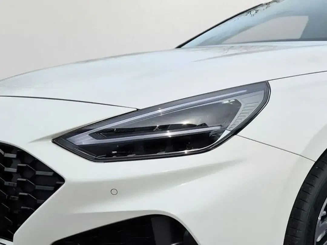 Hyundai i30 - Thumbnail 5