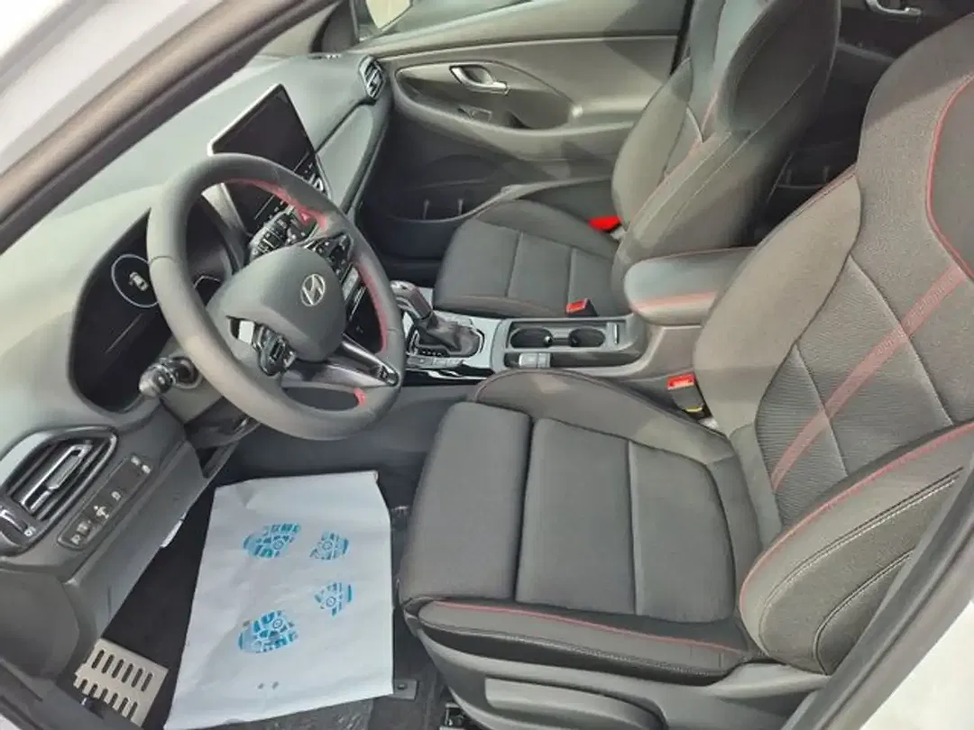 Hyundai i30 - Thumbnail 9