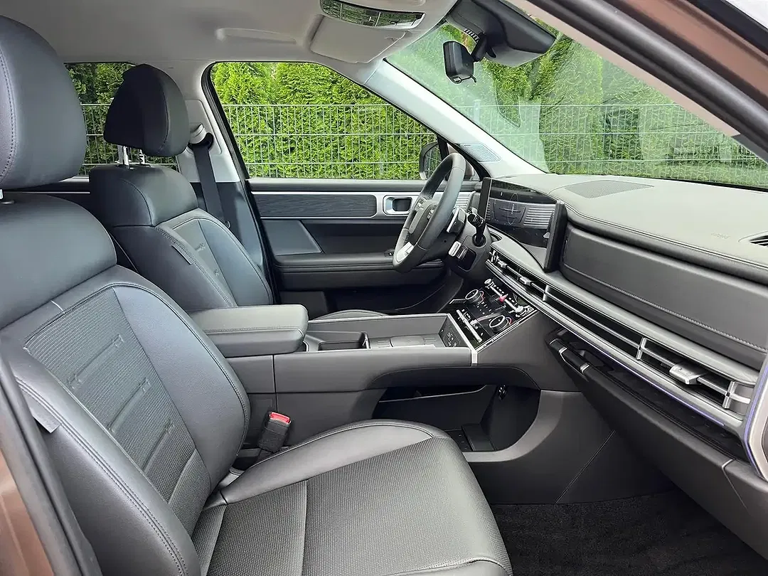 Hyundai SANTA FE - Thumbnail 15