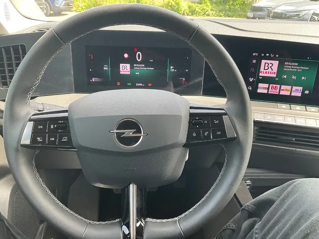 Opel Astra - Thumbnail 12