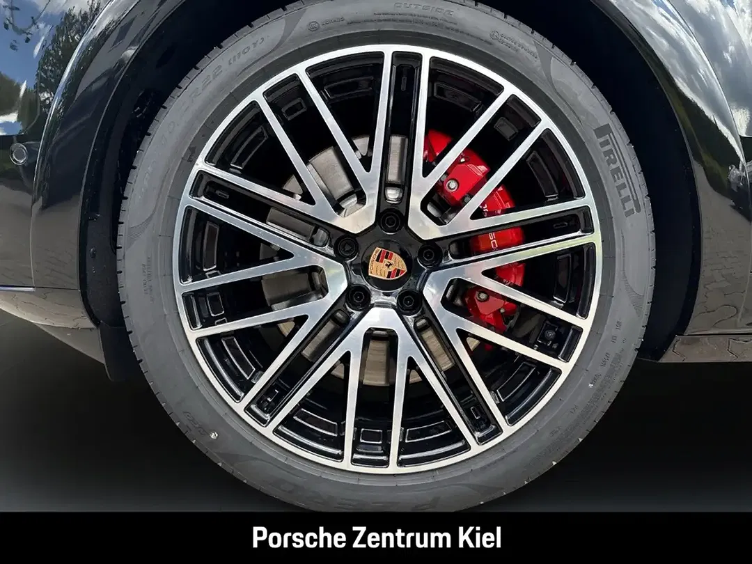 Porsche Cayenne - Thumbnail 6