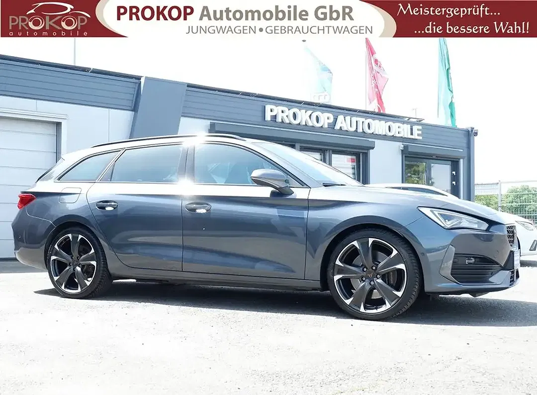 CUPRA Leon - Thumbnail 4