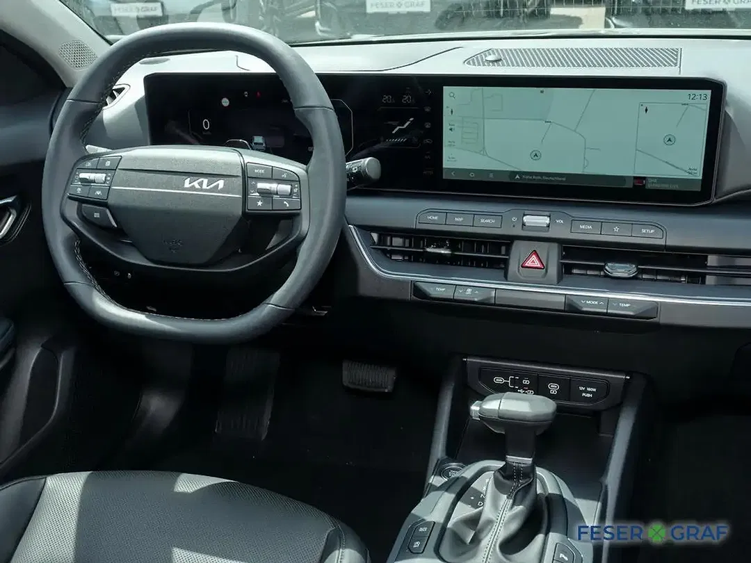 Kia K4 - Thumbnail 3
