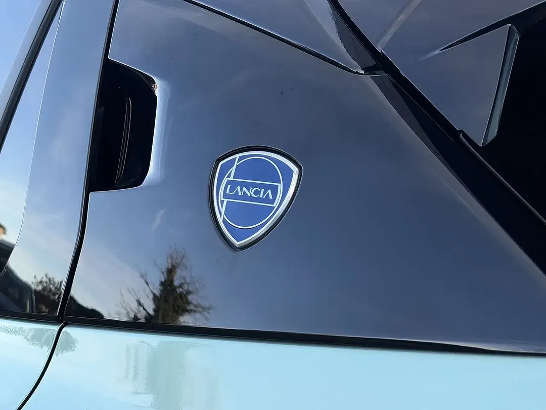 Lancia Ypsilon - Thumbnail 6