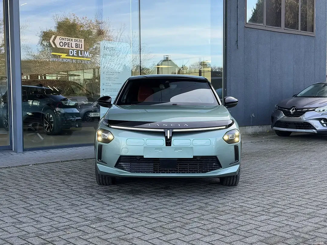 Lancia Ypsilon - Thumbnail 3