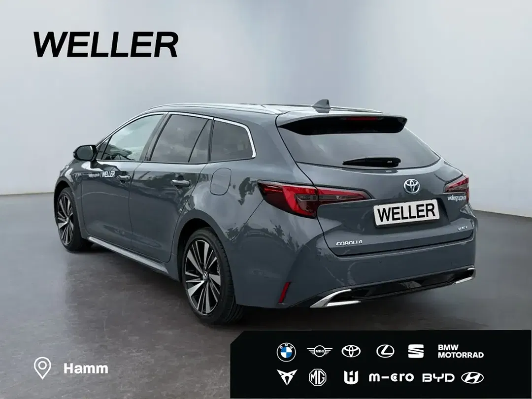Toyota Corolla - Thumbnail 6