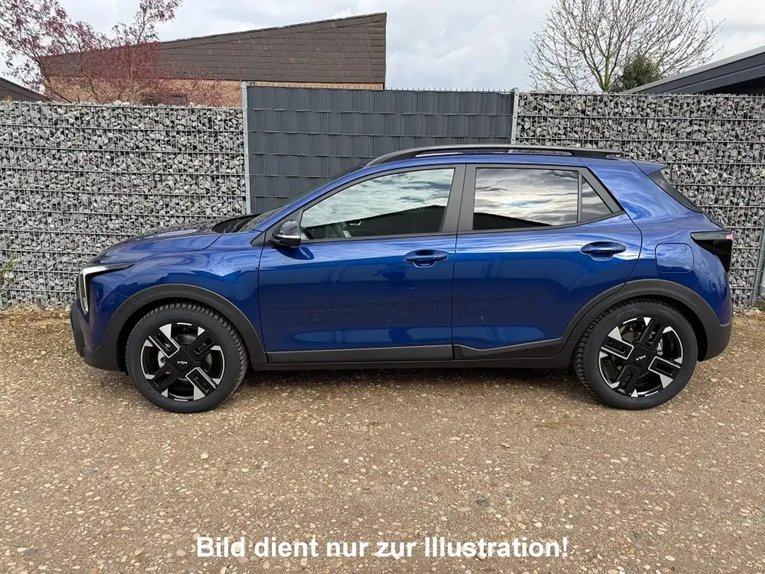 Kia Stonic - Thumbnail 3