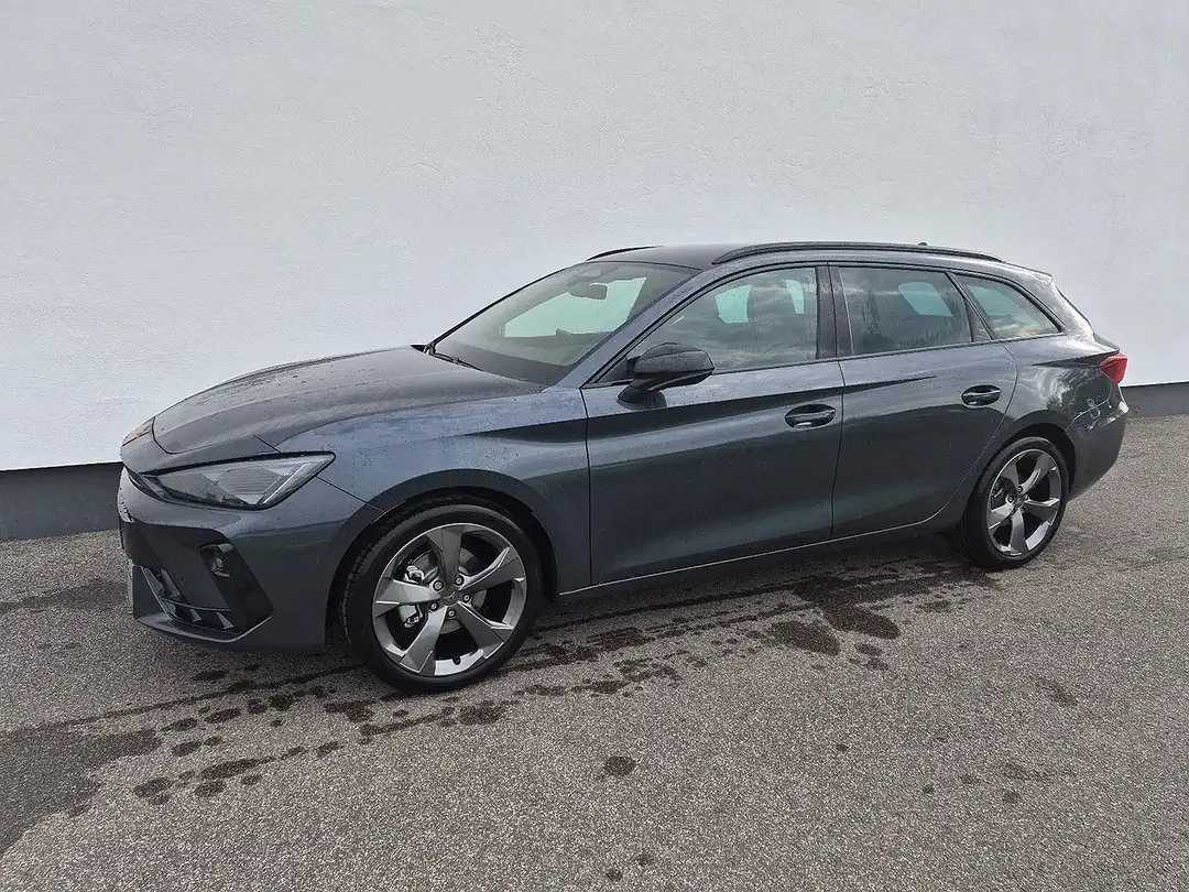 CUPRA Leon - Thumbnail 2