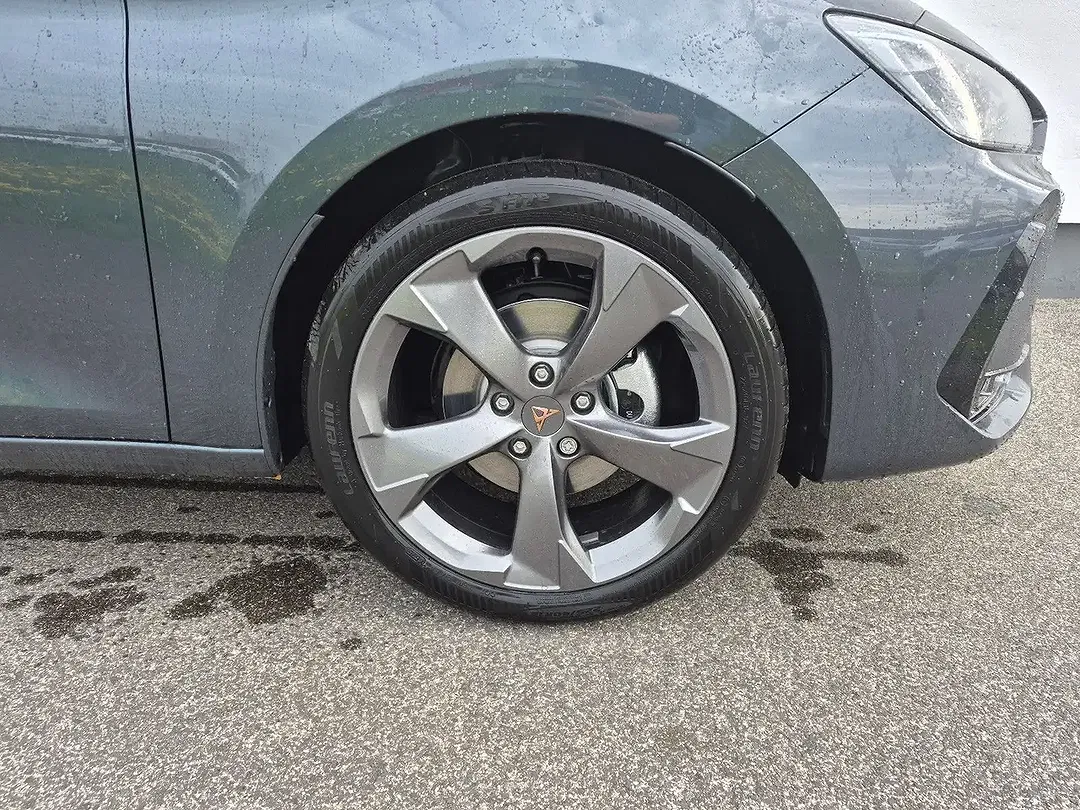 CUPRA Leon - Thumbnail 8