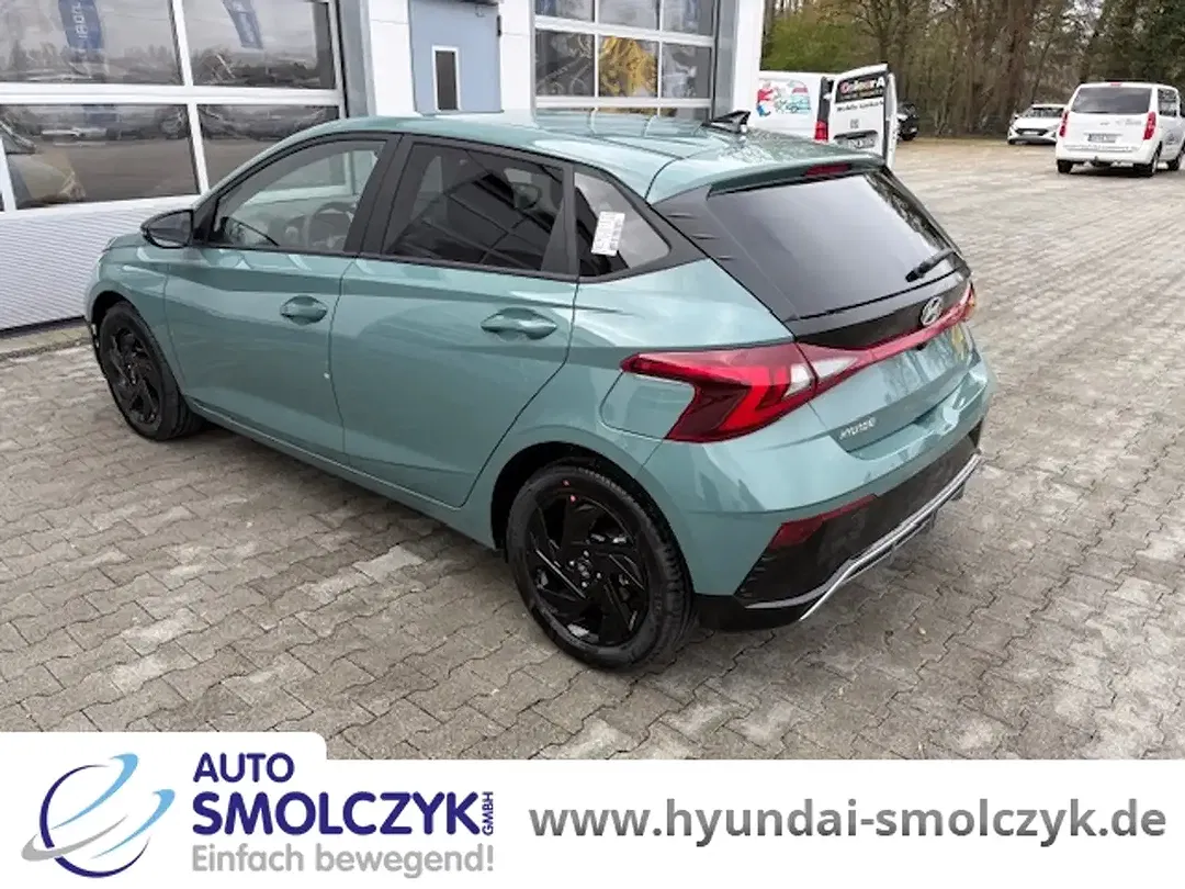 Hyundai i20 - Thumbnail 3