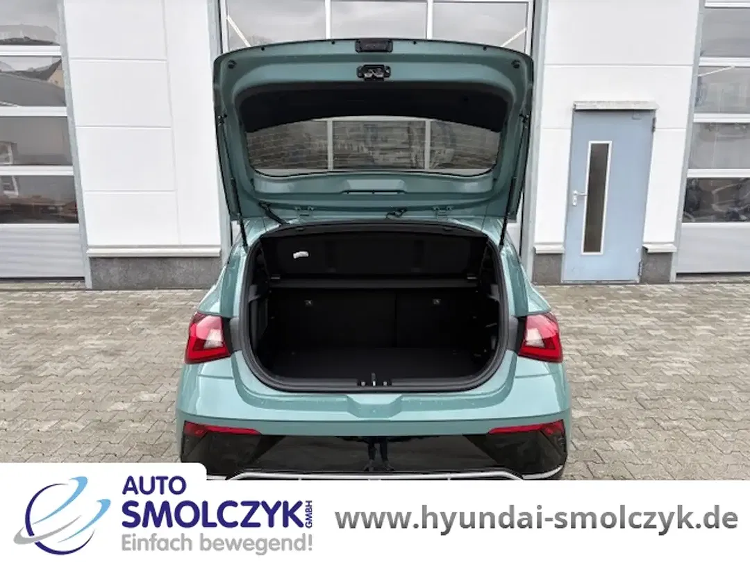 Hyundai i20 - Thumbnail 4