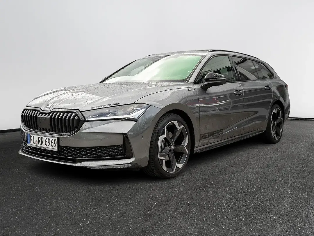 Skoda Superb - Thumbnail 1