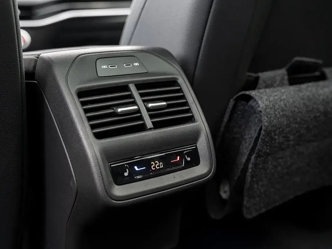Skoda Superb - Thumbnail 8