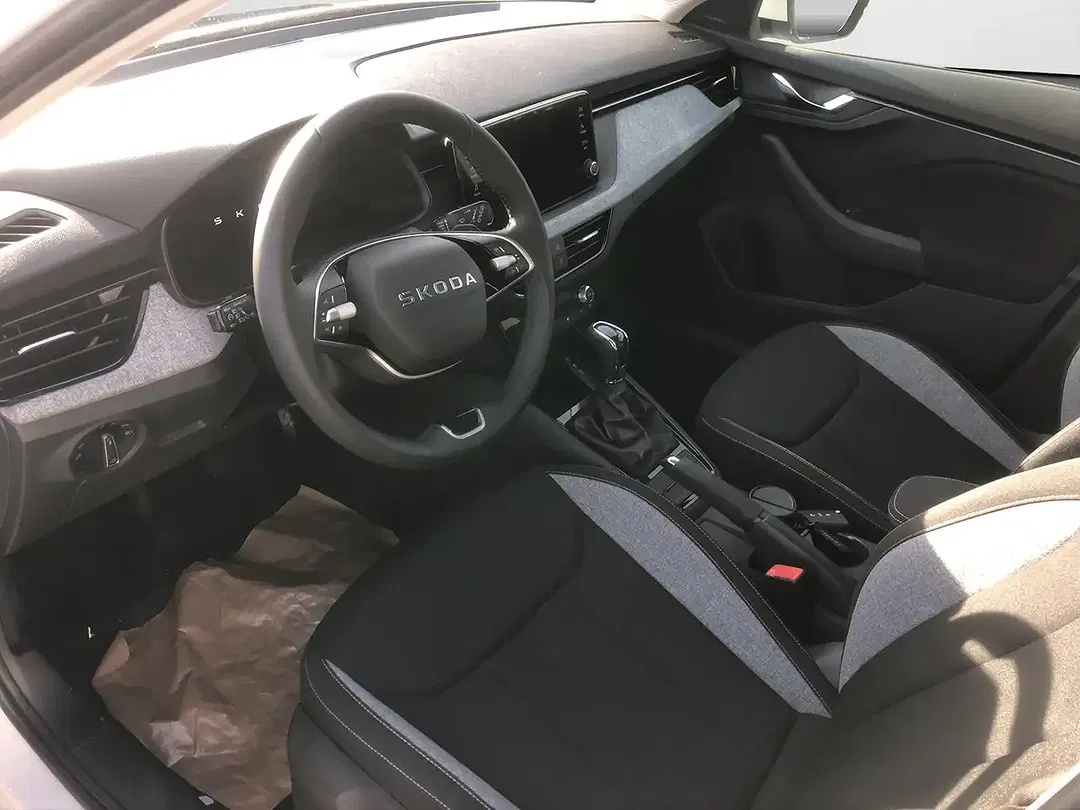 Skoda Kamiq - Thumbnail 5