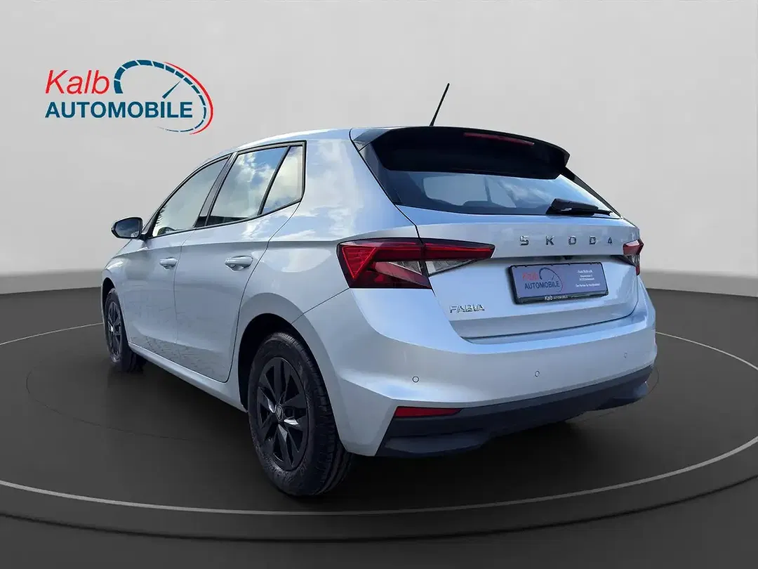 Skoda Fabia - Thumbnail 3