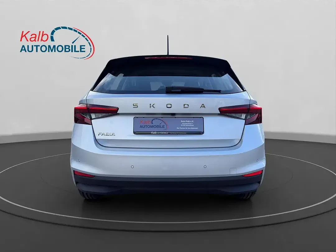 Skoda Fabia - Thumbnail 4