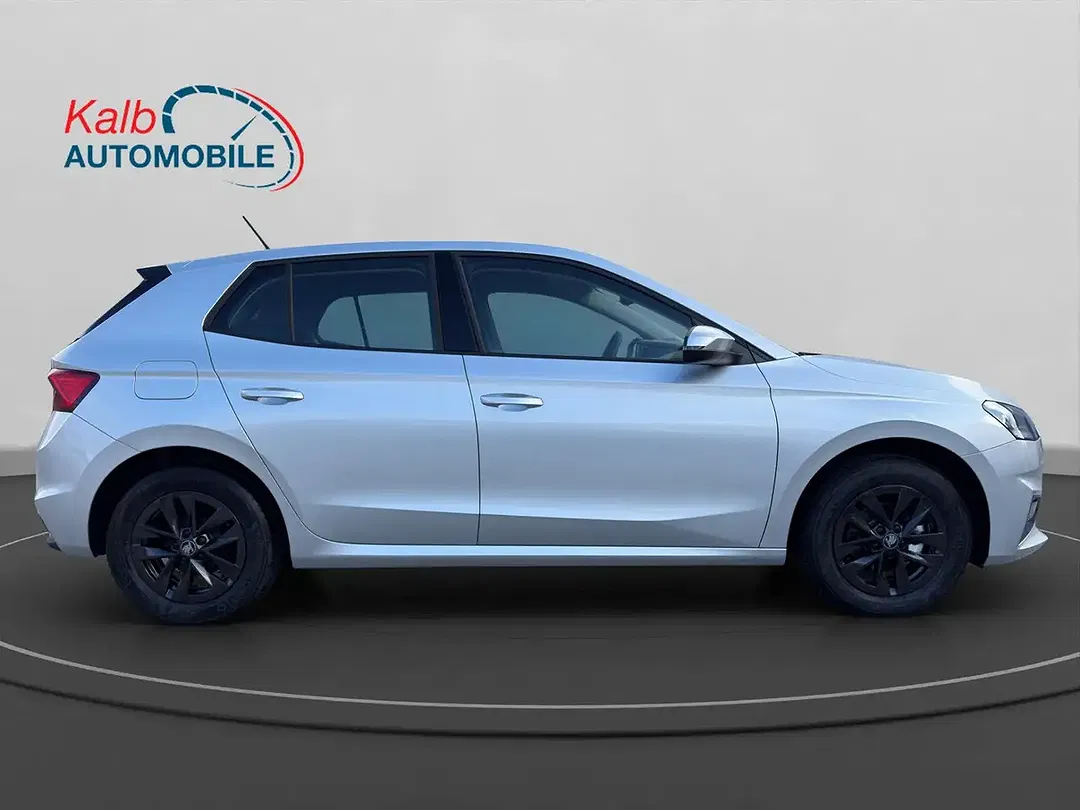 Skoda Fabia - Thumbnail 6