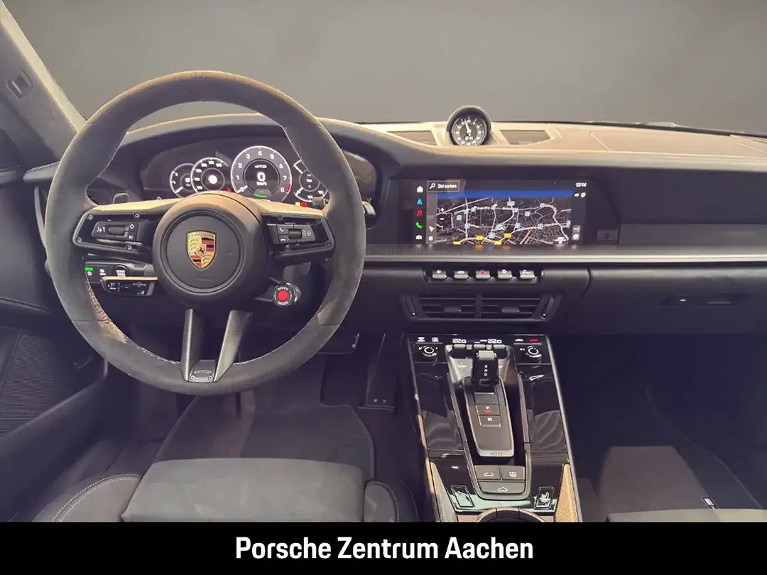 Porsche 992 - Thumbnail 15
